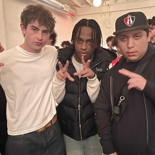 big wigs - Ian feat. Reign redux (prod. @prodbycris_)