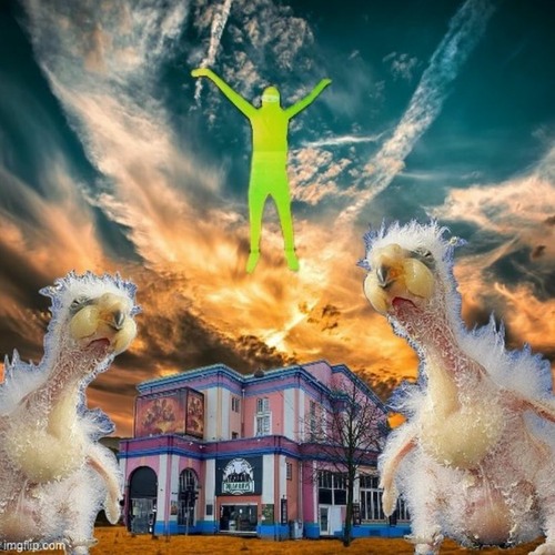 STÅR DU I KØ ELLER HVAD FT HELLA JOOF & TETTIX HEXER (SOMNIPHOENIX)