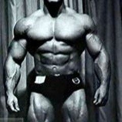 MIKE MENTZER  I SCARED  HIM