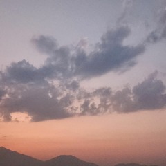rơi về trăng