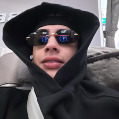 VESTIO' DE NEGRO • CRIS MJ