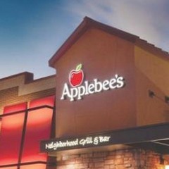 Live At Applebees (Chicago, IL, 7/29/2009)