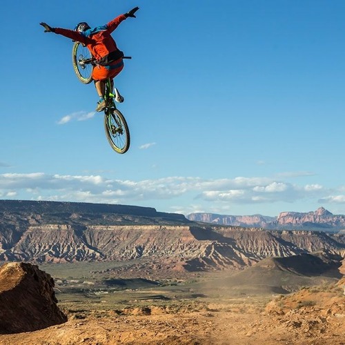 MTB Downhill Red bull Rampage