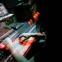 TXTBK CXB7 RADIO 525 - MEMORY CLAP ACID
