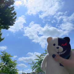 im on vacation... leave me alone...