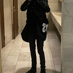 everyone is tasteless to me