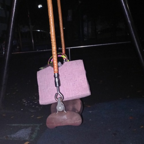 8282