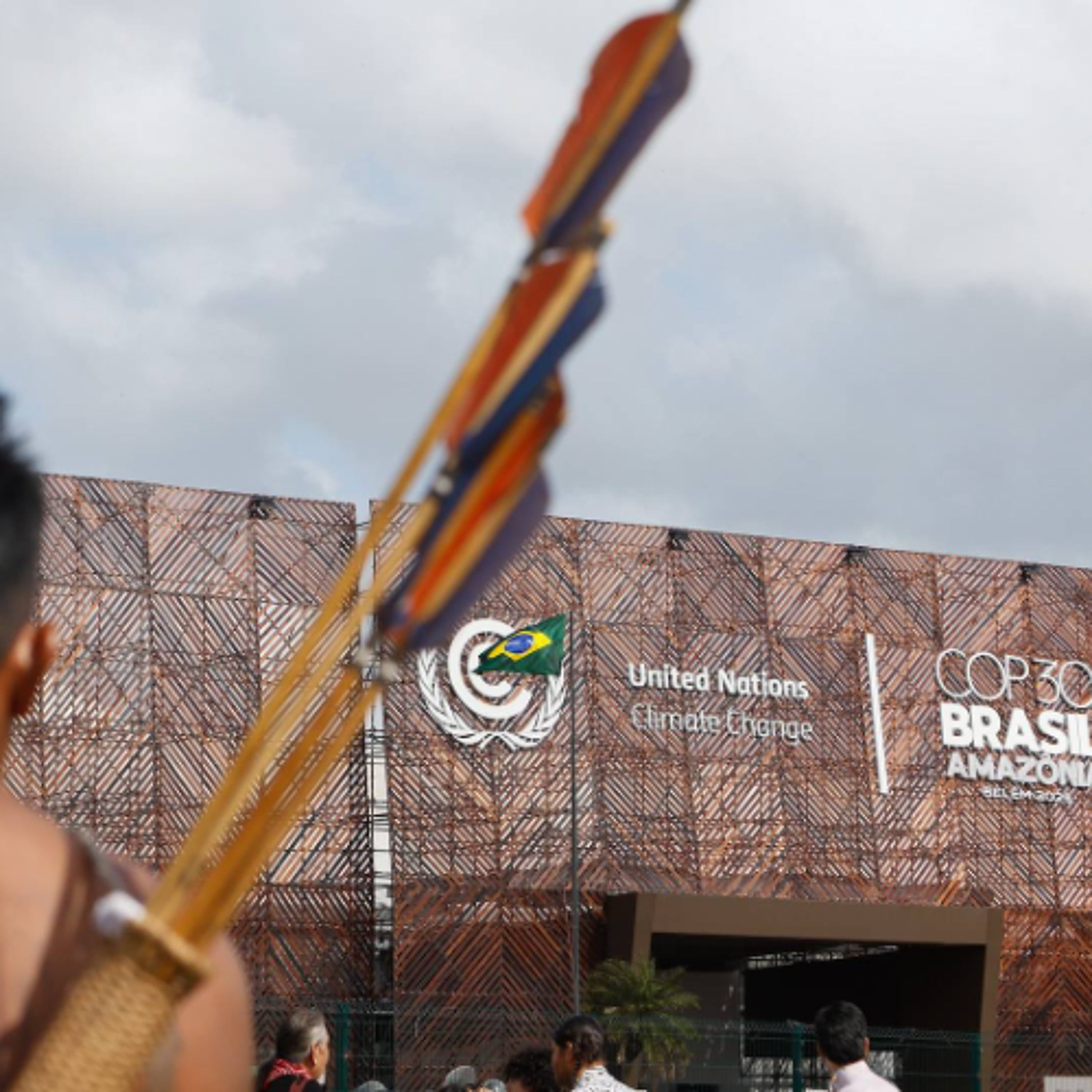 La COP30 en la Amazonia y la esperanza del liderazgo indígena episode artwork