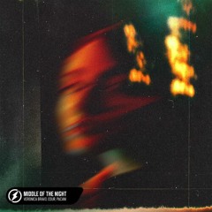 Veronica Bravo, Cour, PACANI - Middle Of The Night