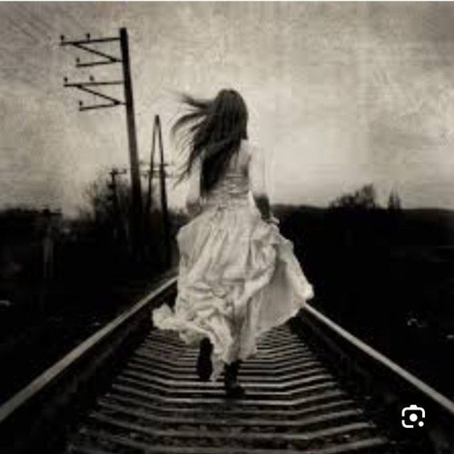 ويبقى مكانك  فارغا وفراغك اجمل  الحاضرين .