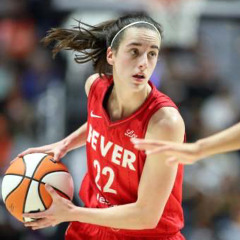 KAITLYN CLARK - ( @billybeats )