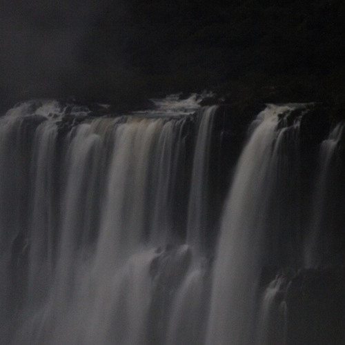 Stream THE HISTORY OF THE WATERFALLS by Elena Vargas Listen online