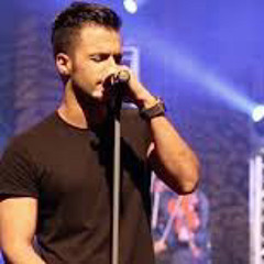 Sirvan Khosravi - Divoonegi live in concert