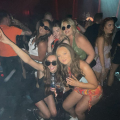 444🕺🏼