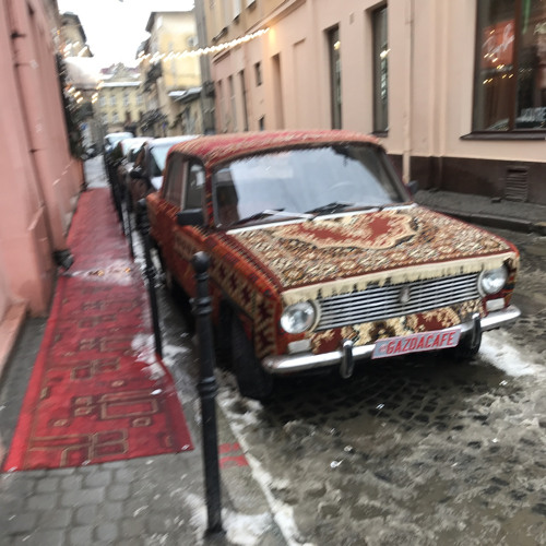 туда где бит подбивает на движ speed up