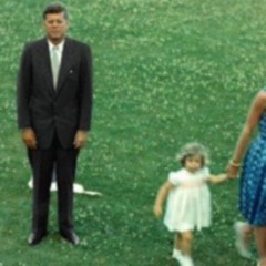 Dolores v. Lolita 1. Country Club (version ivre) II