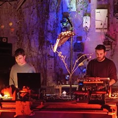 Abyssaï | Floating Machine & Inerte • Sol (Live)