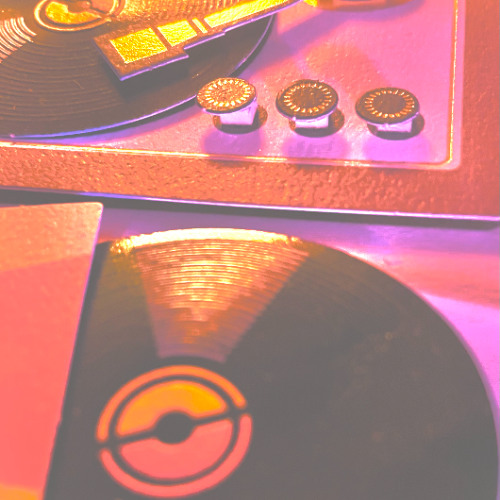 Pseudo-intellectual housemate