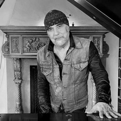 Interview: Daniel Lanois (2023)