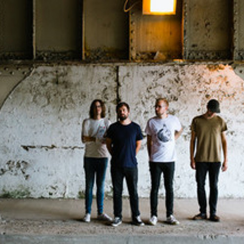 Cloud Nothings: Essentials