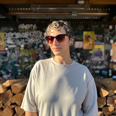 BRIGHT PATTERNS with Vicki Siolos @ The Lot Radio 12-18-2024