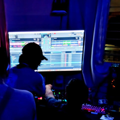 TEC & CHARS  HOUSEPARTY