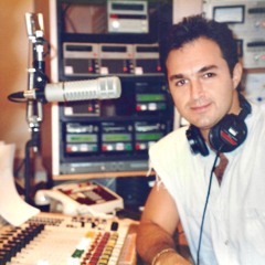 Victor Martorella en Romance 106.7 FM with Martin Mayen Sweepers
