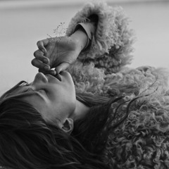 كذب القلك نسيتك.