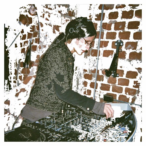 CAÍN LIMA @ DESCULONIZACIÓN X MELAZA X POLVO CLUB