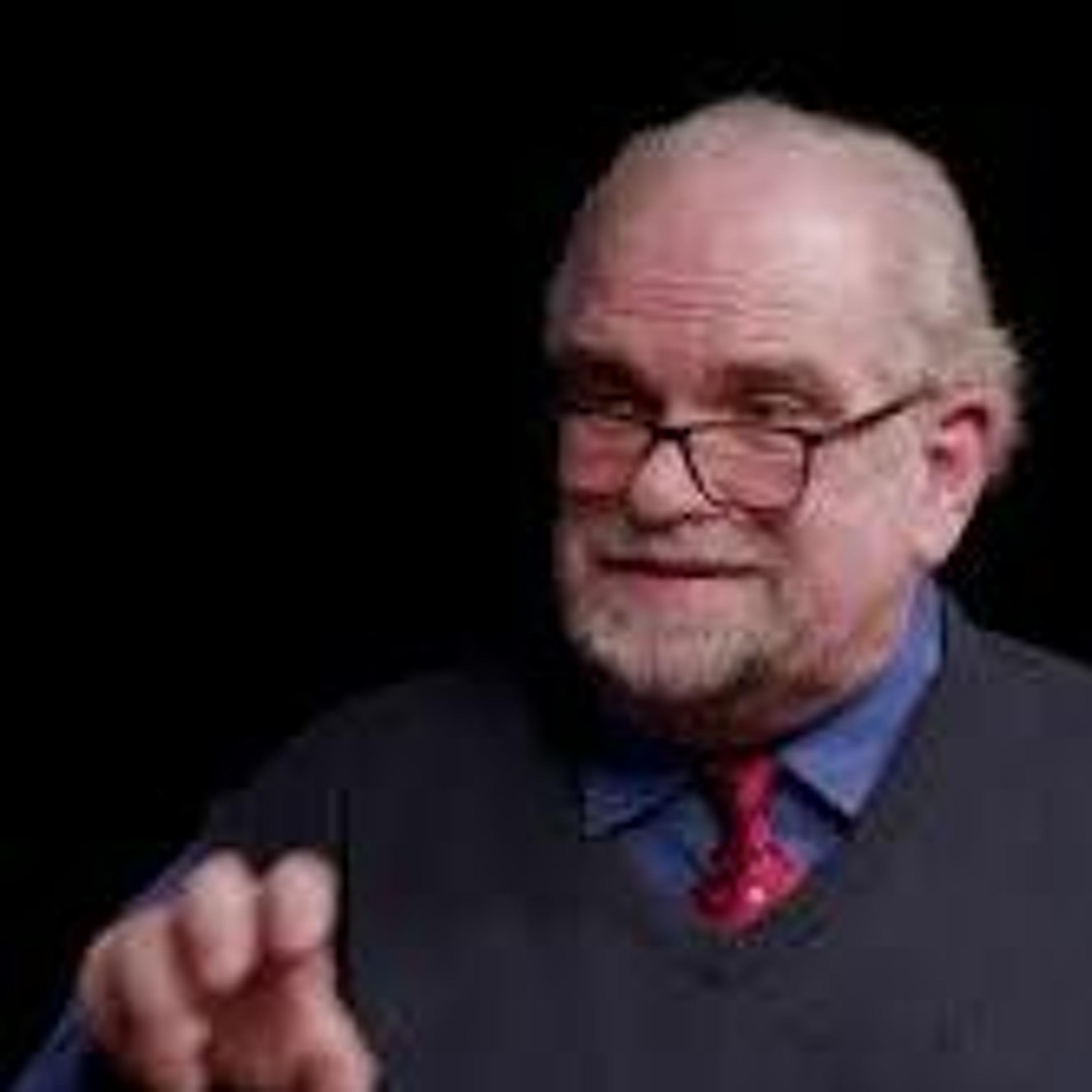 INVESTIGATIVE JOURNALIST BOB HENNELLY