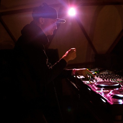 MNMT Recordings: Kangding Ray — Paral·lel Festival 2022