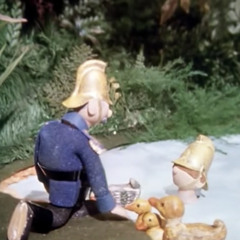 Cuthbert's Morning Off - Trumpton