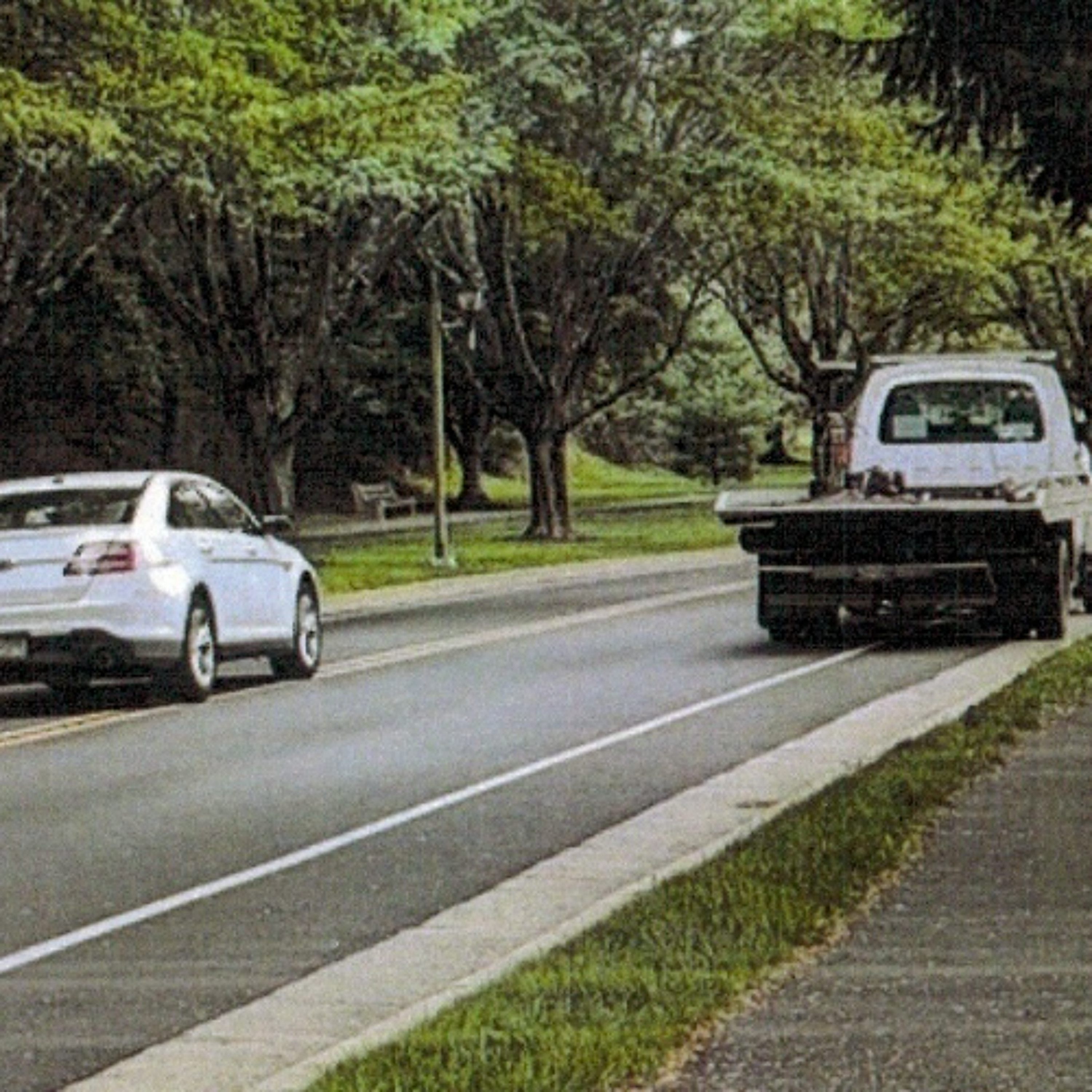 The Tow Truck and the White Line episode artwork