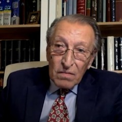 شاخه های این درخت کهن دوشنبه ۲ اسفند