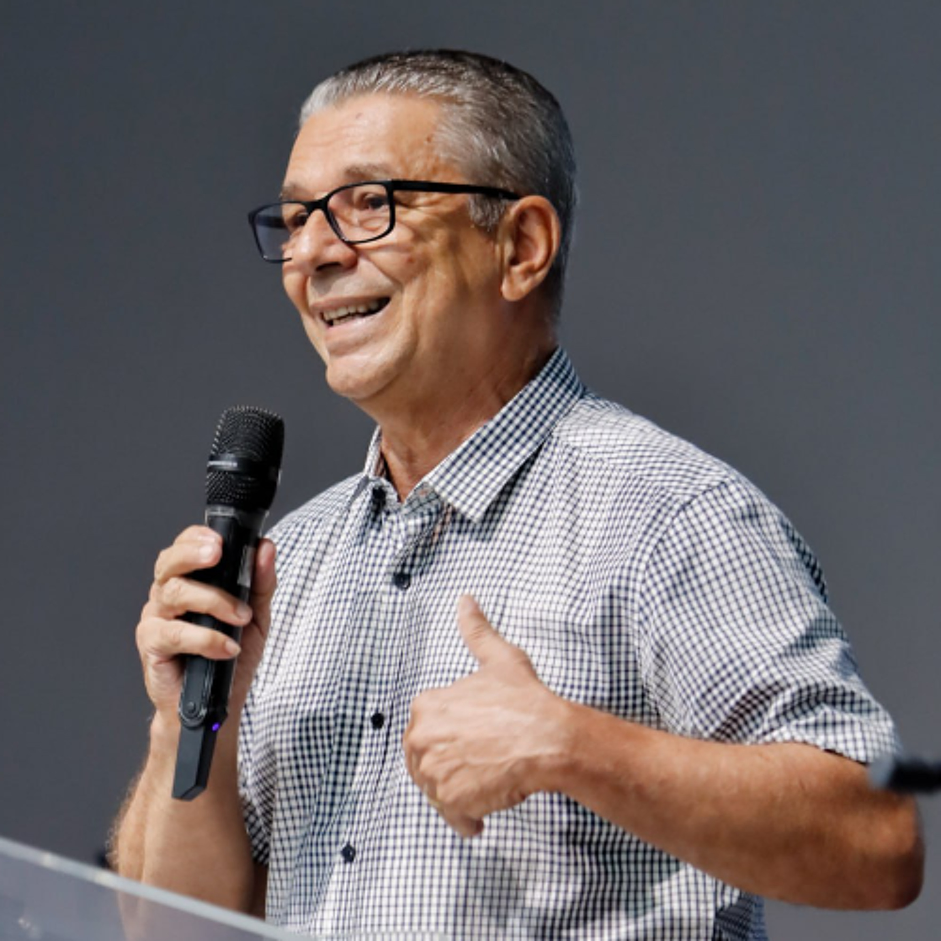 Posicionamento que gera mudança: quando a fé se torna atitude - Helmiton Barbosa