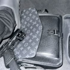 GR3ML1N + sxlocctrapp - Run Them Bandz -FROM THE ARCHIVEZ-