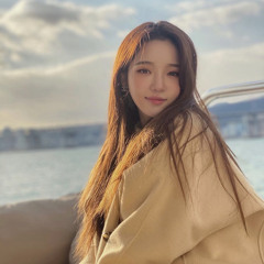 jisun asmr 프로미스나인 (fromis9) 지선 ASMR - 파우치 소개 탭핑사운드(In My Pouch and Tapping Sounds)