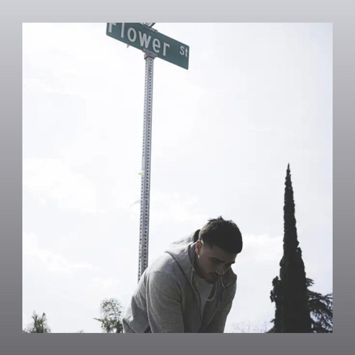 Fadez Loc - LIFT ME UP