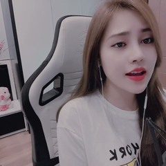Dạ Vũ | NGÂN NGÂN COVER