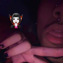 @solacedracula - 🧛🏻‍♀️