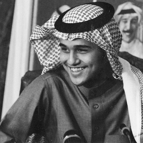 تحبني للحين ولا تناسيت ؟