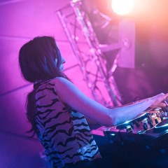 Into the groove – Progressive house