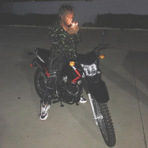 Stream JuiceWRLD Nuts Itch (Unreleased) by 9 9 9 Listen online for