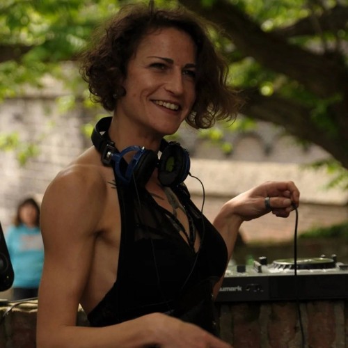 QTK PODCAST #005 - DIE FRIEDENSPFEIFE @ RAVECART VOL. 4 - TECHNO