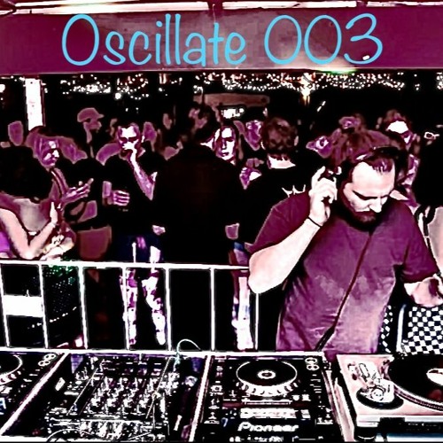 Oscillate003