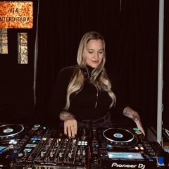 Tech House in house - Anna Schadeck