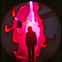 Through the tear_03