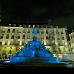 Lumière bleue (ft. PÉO)