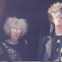 GIRL GUIDES BITE MY COCK....BOY SCOUTS PUSH THE BUS