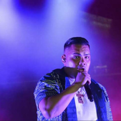 Branco x Larry x Lolo - Balmain